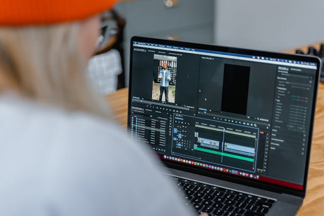 Which Is Better For YouTube Uploads, WAV or MP3?